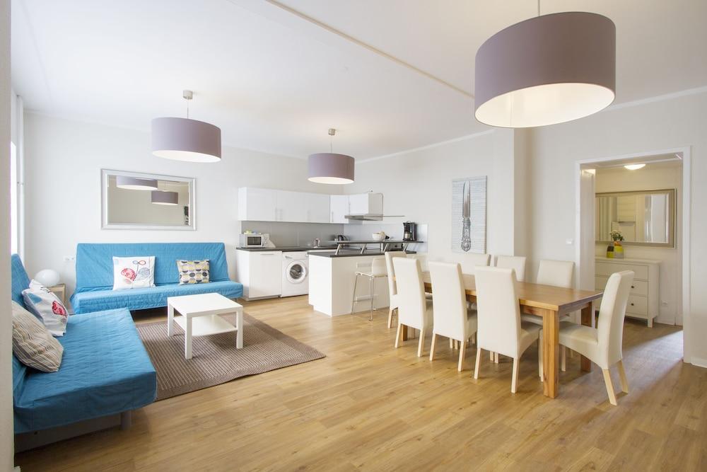 Primeflats - Big Family Apartment Schoeneberg Берлин Екстериор снимка
